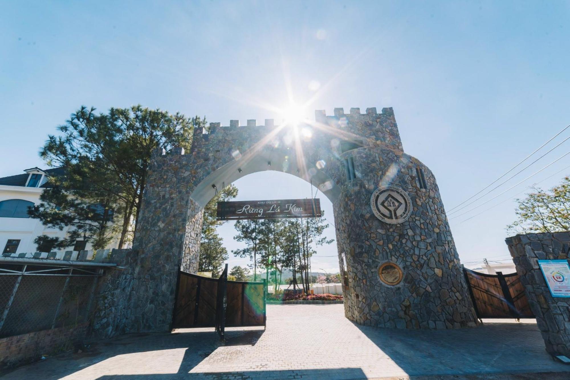 Rừng Lá Kim Resort Dalat Exterior foto